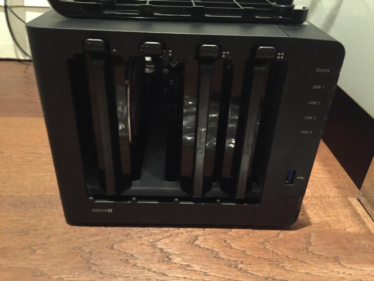 群晖 synology DS916+