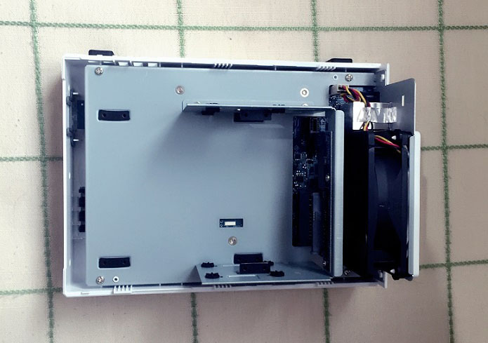 ds216j开箱