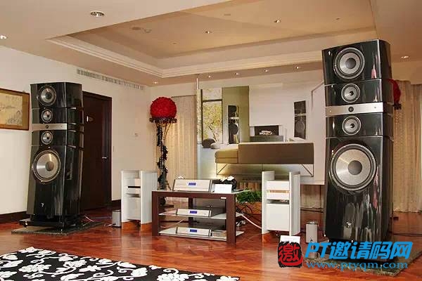 家庭影院DIY攻略 – 如何兼顾客厅美观 ?