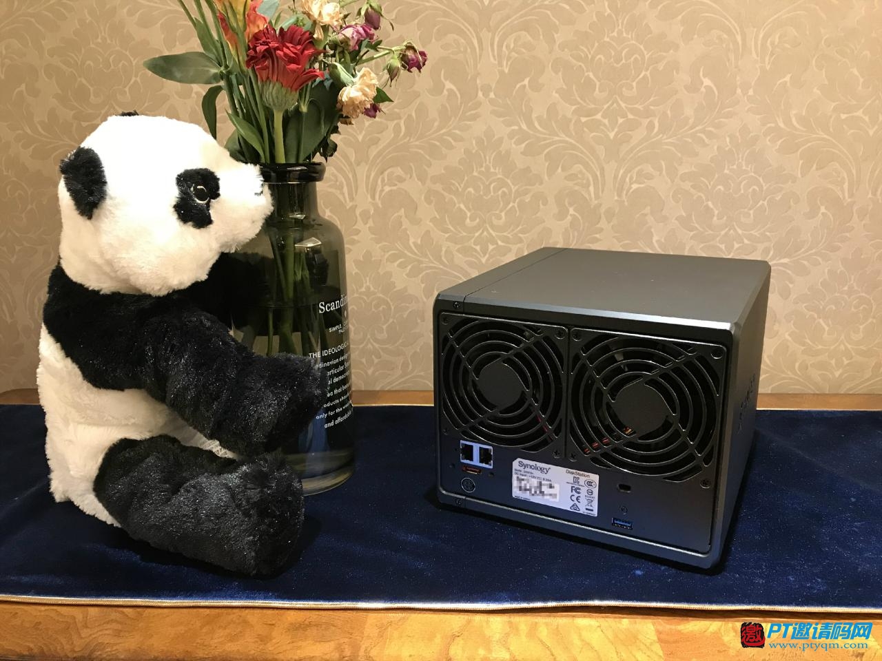 4K时代的PT下载及私人数据中心 群晖DS918+开箱评测