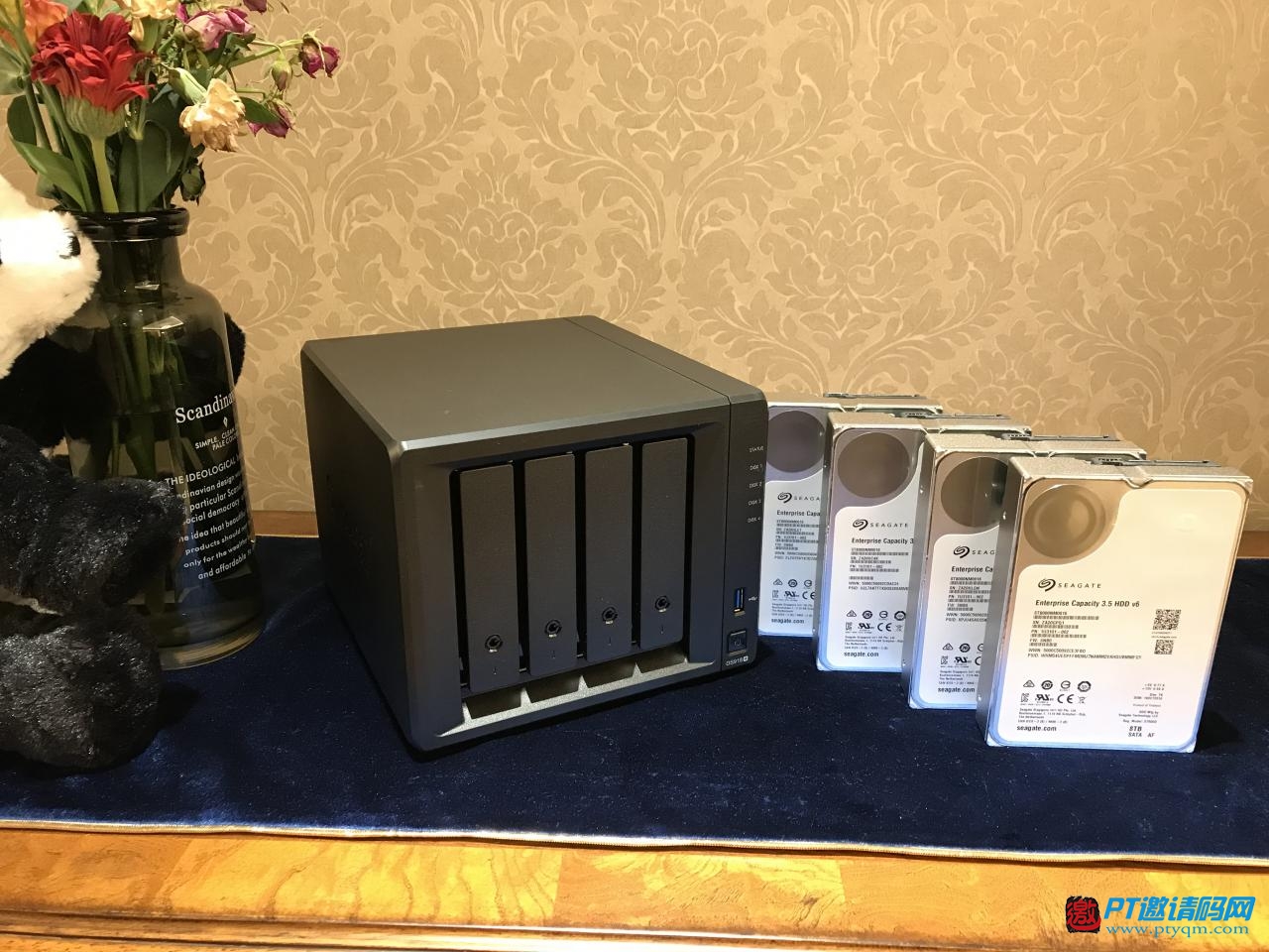 4K时代的PT下载及私人数据中心 群晖DS918+开箱评测