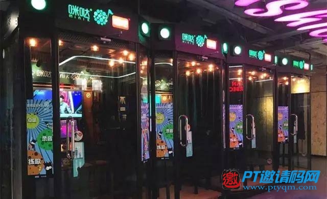 娃娃机、迷你KTV、照片墙、书店-点播影院店面四大配套运营分析